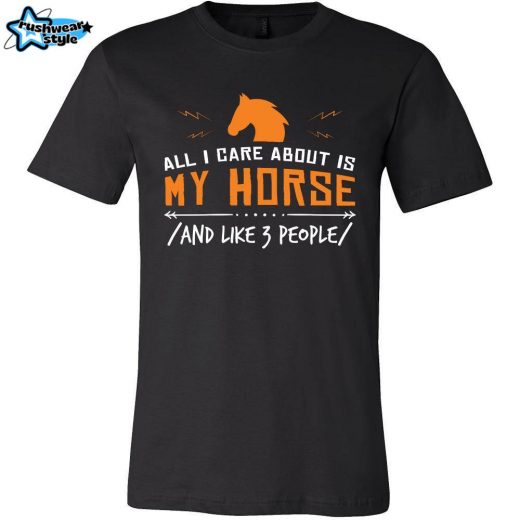 Horse Lover T-Shirt – “Racing Passion: Perfect Tee for Horse Lovers”