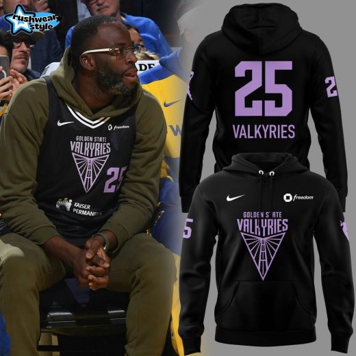 AFL Fremantle Dockers And Bluey Personalized Hoodie – New 2025