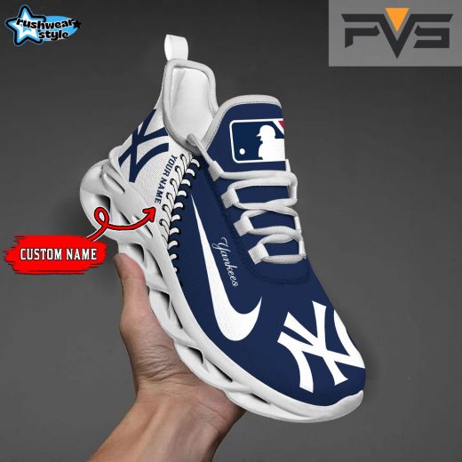 MLB New York Yankees Max Soul Shoes